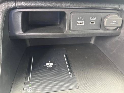 Used 2025 Honda Pilot Black Edition image 15