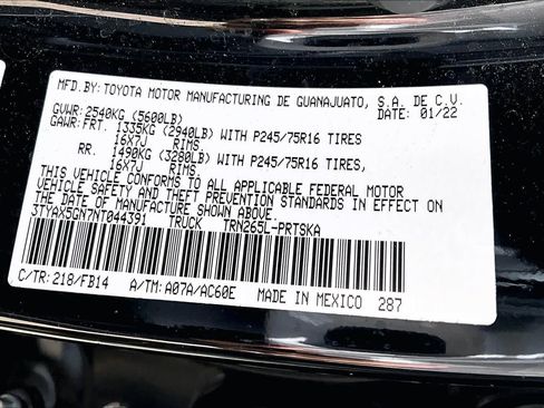 Used 2022 Toyota Tacoma SR w/ SR Convenience Package RWD image 34