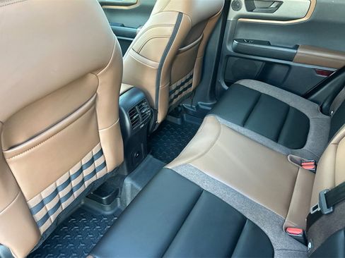 Used 2025 Ford Bronco Sport Outer Banks w/ Outer Banks Tech Package+ image 12