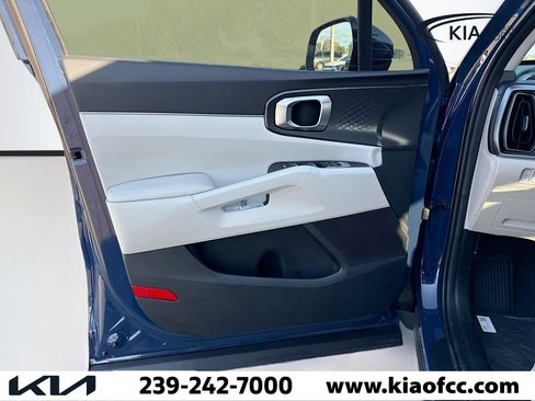 New 2026 Kia Sorento S image 21