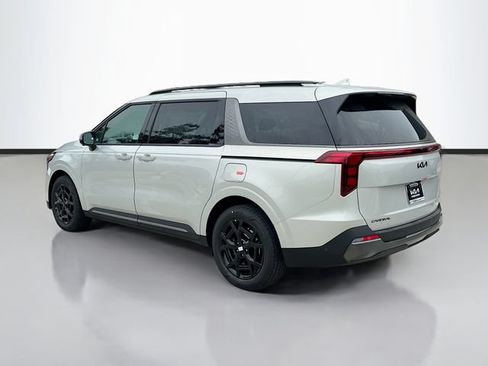 New 2026 Kia Carnival SX w/ SX Dark Edition Package FWD image 5
