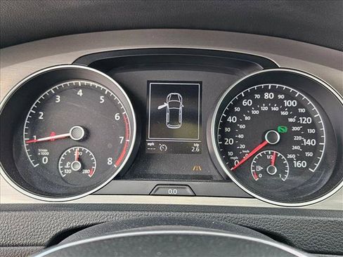 Used 2016 Volkswagen Golf SE w/ Lighting Package FWD image 11