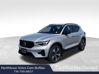 Certified 2023 Volvo XC40 B5 Plus w/ Driver Assist Package AWD/4WD video 1