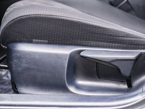 Used 2016 Toyota Prius Two image 24