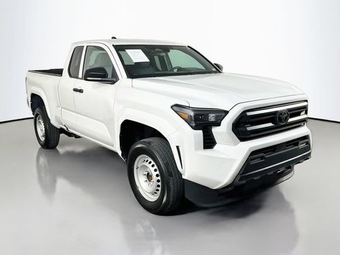 Used 2024 Toyota Tacoma SR RWD image 4