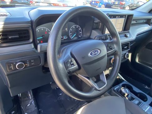 Used 2022 Ford Maverick XL image 15