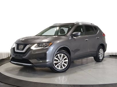 Used 2017 Nissan Rogue SV