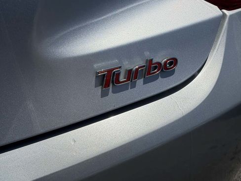 Used 2016 Hyundai Veloster Turbo FWD image 7