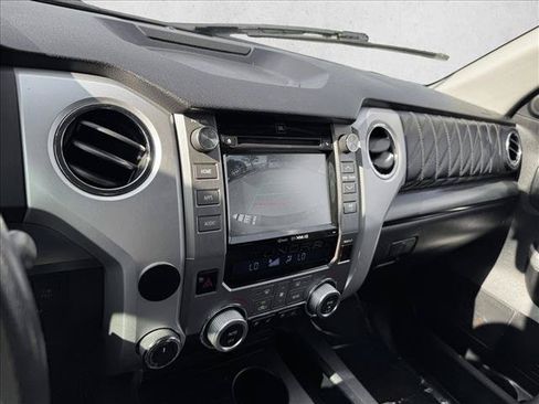 Used 2017 Toyota Tundra Platinum AWD/4WD image 14