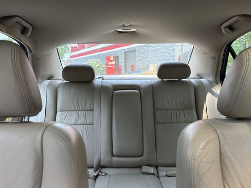 Used 2006 Honda Accord EX image 25