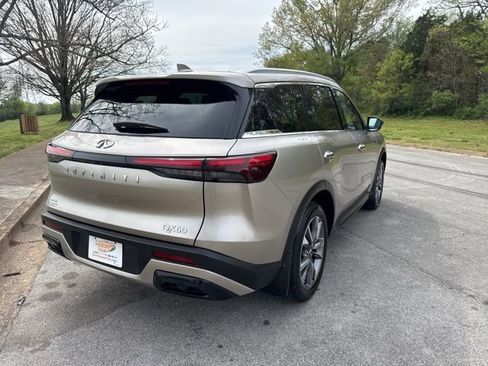 Used 2024 INFINITI QX60 Luxe image 7