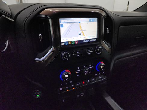 Used 2021 Chevrolet Silverado 2500 High Country w/ Z71 Off-Road Package image 11