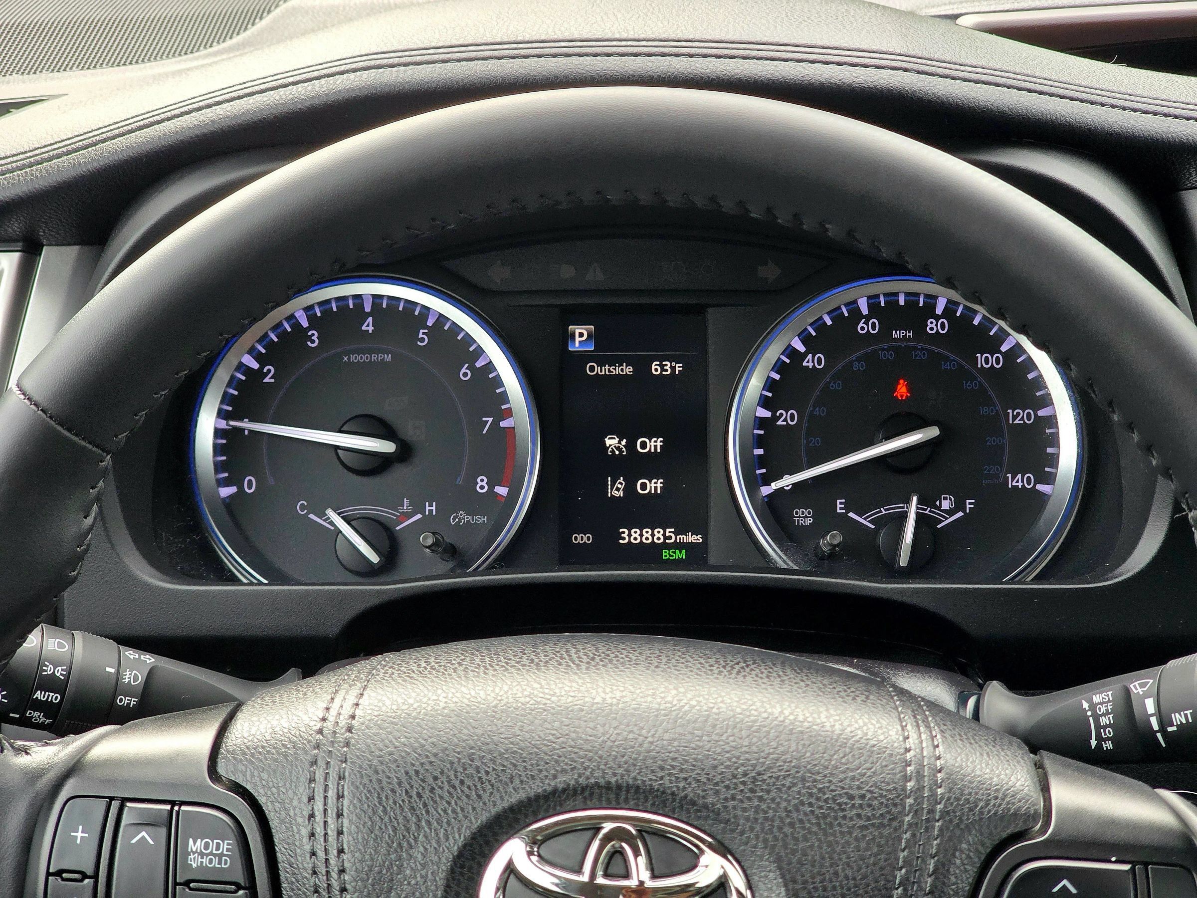 Used 2019 Toyota Highlander Limited AWD/4WD image 24