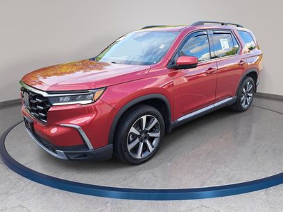Used 2025 Honda Pilot Touring