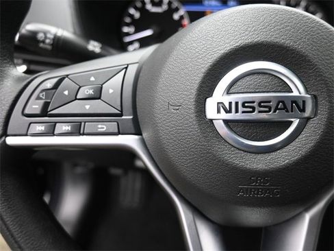 Used 2022 Nissan Altima 2.5 SV image 15