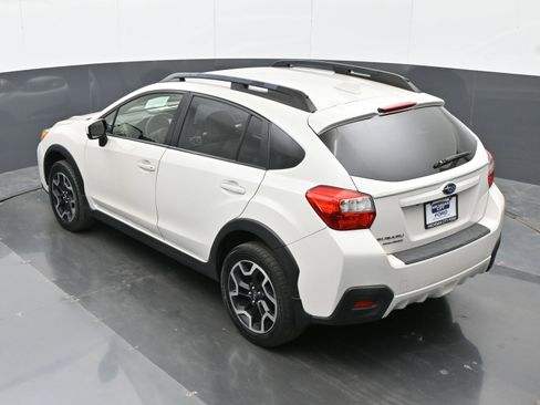 Used 2016 Subaru Crosstrek 2.0i Premium image 27