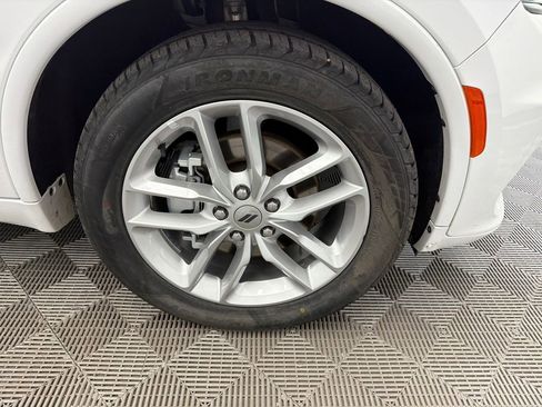 Used 2024 Dodge Durango GT RWD image 13