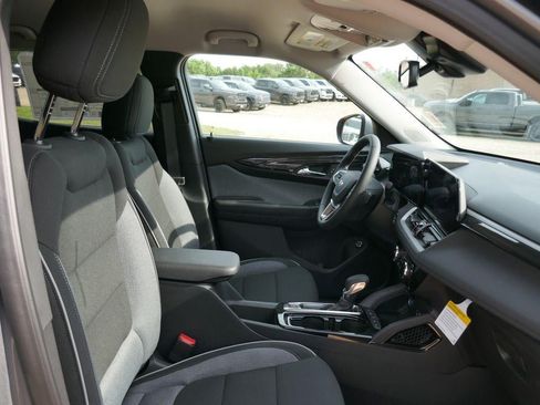 New 2026 Chevrolet TrailBlazer LT w/ Convenience Package AWD/4WD image 10