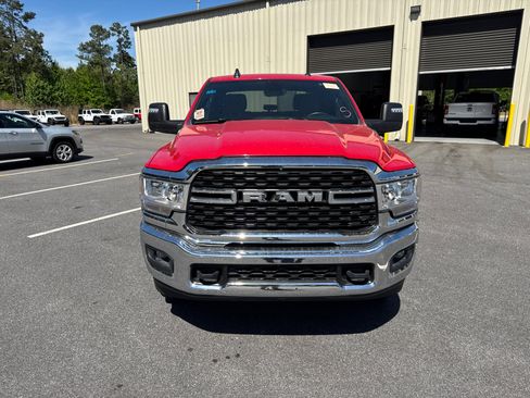 Used 2024 RAM 2500 Big Horn w/ Bed Utility Group image 2
