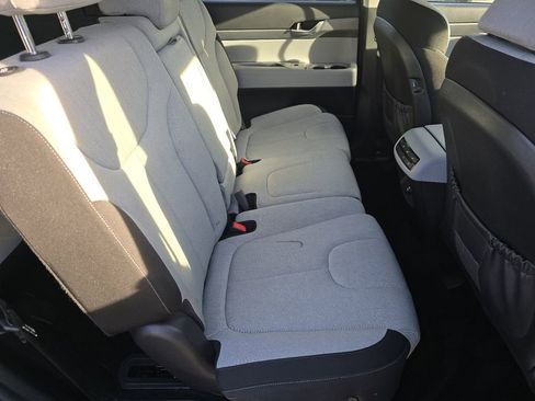 Used 2020 Hyundai Palisade SE image 17