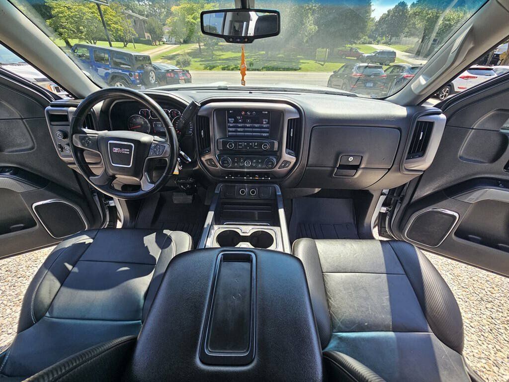 Used 2014 GMC Sierra 1500 SLT w/ All-Terrain Package AWD/4WD image 21