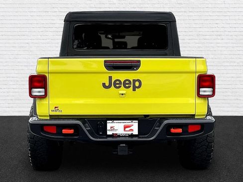 Used 2023 Jeep Gladiator Mojave AWD/4WD image 5