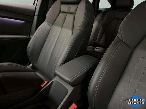 Used 2024 Audi Q4 e-tron Premium Plus w/ Premium Plus image 65