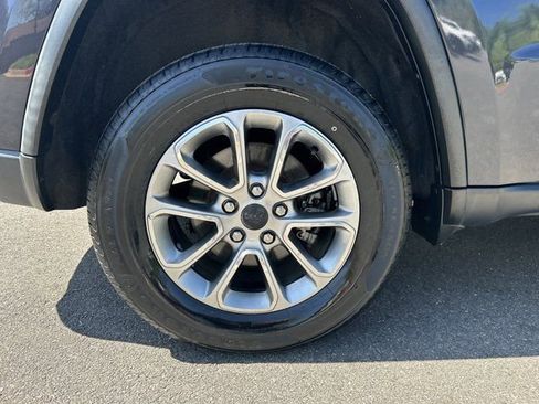 Used 2016 Jeep Grand Cherokee Limited image 21