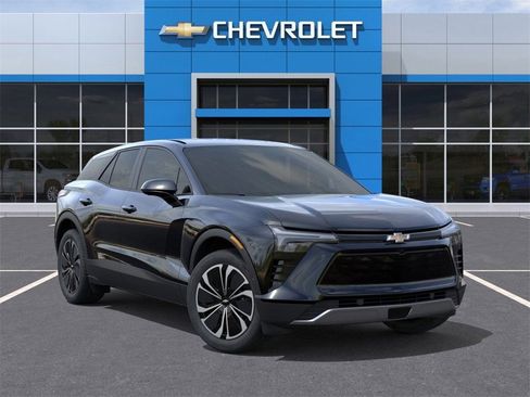 New 2026 Chevrolet Blazer EV LT image 55