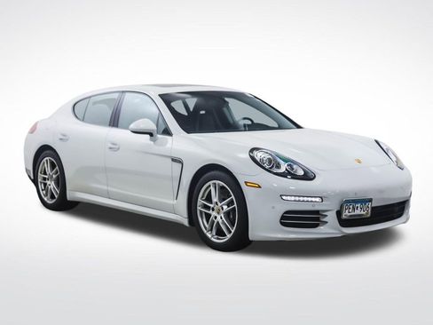 Used 2014 Porsche Panamera 4 AWD/4WD image 7