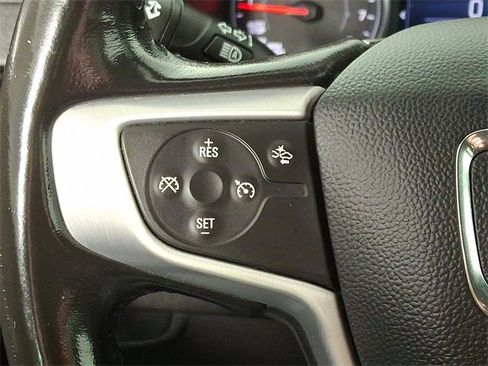 Used 2021 GMC Terrain SLE w/ LPO, Floor Liner Package image 20