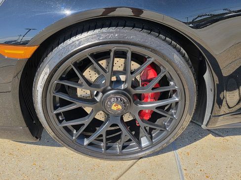 Used 2015 Porsche 911 Carrera GTS image 11