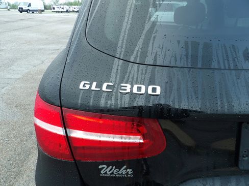 Used 2016 Mercedes-Benz GLC 300 4MATIC image 8