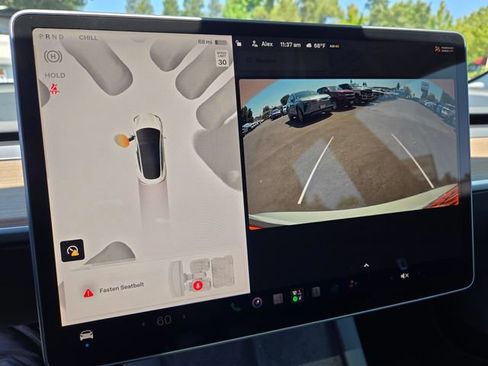 Used 2023 Tesla Model 3 Standard Range RWD image 11