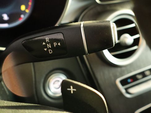 Used 2019 Mercedes-Benz C 300 4MATIC Sedan image 30