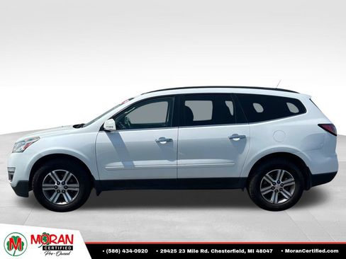 Used 2017 Chevrolet Traverse LT AWD/4WD image 2