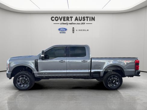 Used 2024 Ford F250 Lariat w/ Lariat Ultimate Package AWD/4WD image 2