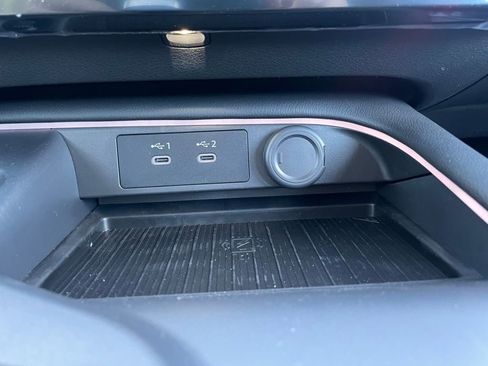 New 2026 Nissan Sentra SR image 16