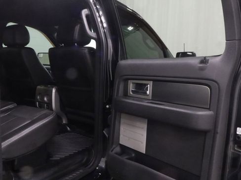 Used 2014 Ford F150 FX4 w/ Equipment Group 402A Luxury AWD/4WD image 18