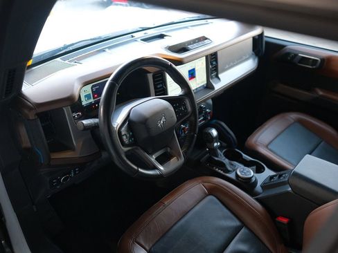 Used 2022 Ford Bronco Outer Banks image 34