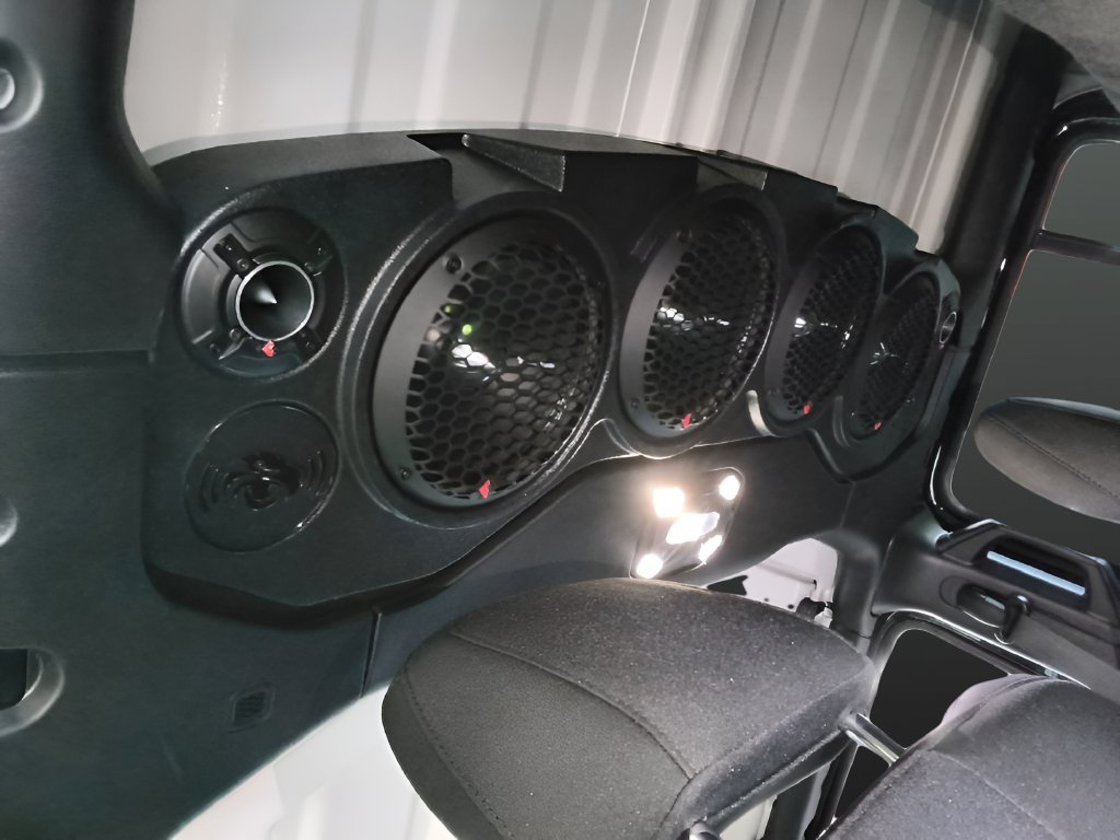 Used 2022 Jeep Gladiator Sport AWD/4WD image 12