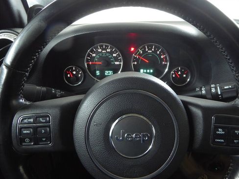 Used 2011 Jeep Wrangler Unlimited Sahara w/ Dual Top Group image 11