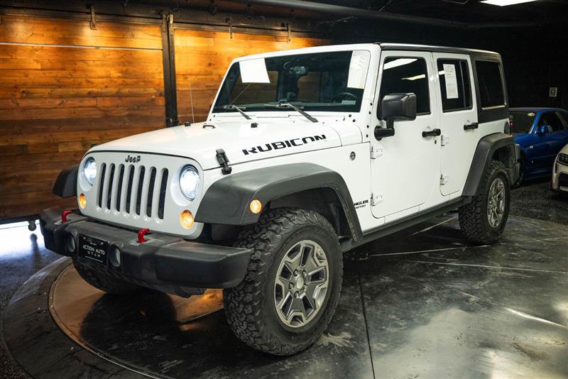 Used 2017 Jeep Wrangler Unlimited Rubicon w/ Connectivity Group AWD/4WD image 2