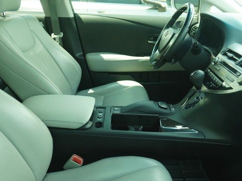 Used 2014 Lexus RX 350 FWD w/ Navigation Package image 9