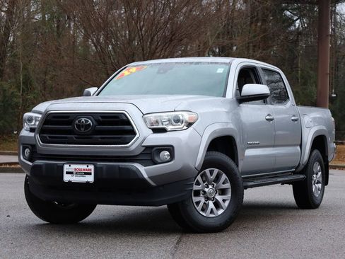 Used 2019 Toyota Tacoma SR5 image 1