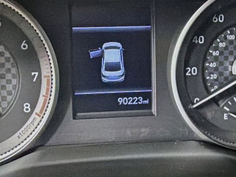 Used 2019 Hyundai Elantra Limited FWD image 19