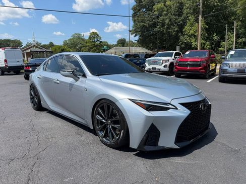 Used 2022 Lexus IS 350 F Sport RWD image 3