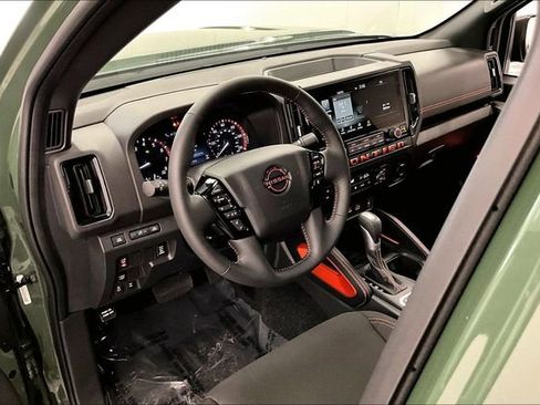 Used 2026 Nissan Frontier PRO-4X w/ Pro-4x Convenience Package AWD/4WD image 16
