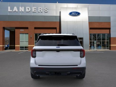 New 2026 Ford Explorer ST-Line w/ ST-Line Street Pack image 5
