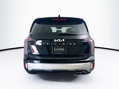 Used 2025 Kia Telluride EX image 7